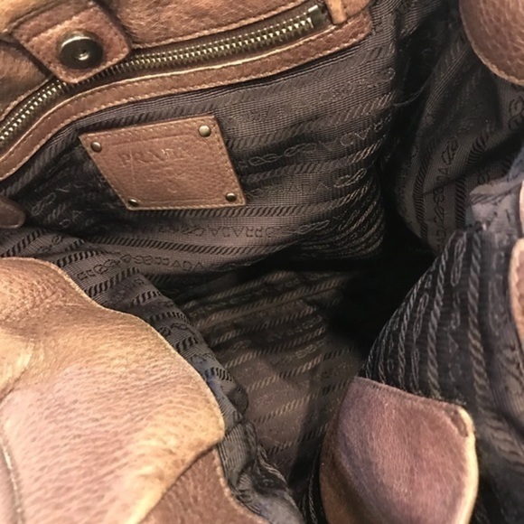 Prada 100% Certified Authentic Leather Bag - Picture 7 of 16
